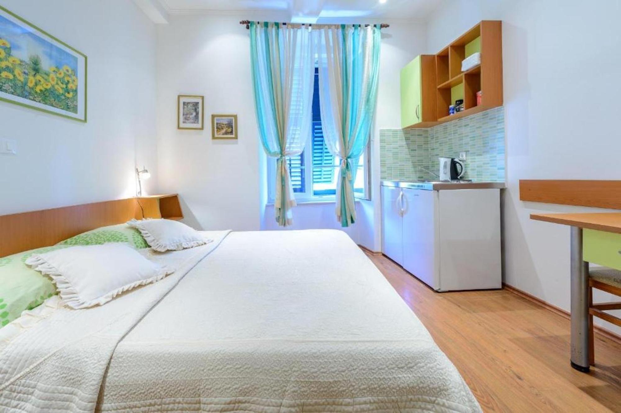 Studio Apartments Stradun Dubrovnik Bagian luar foto